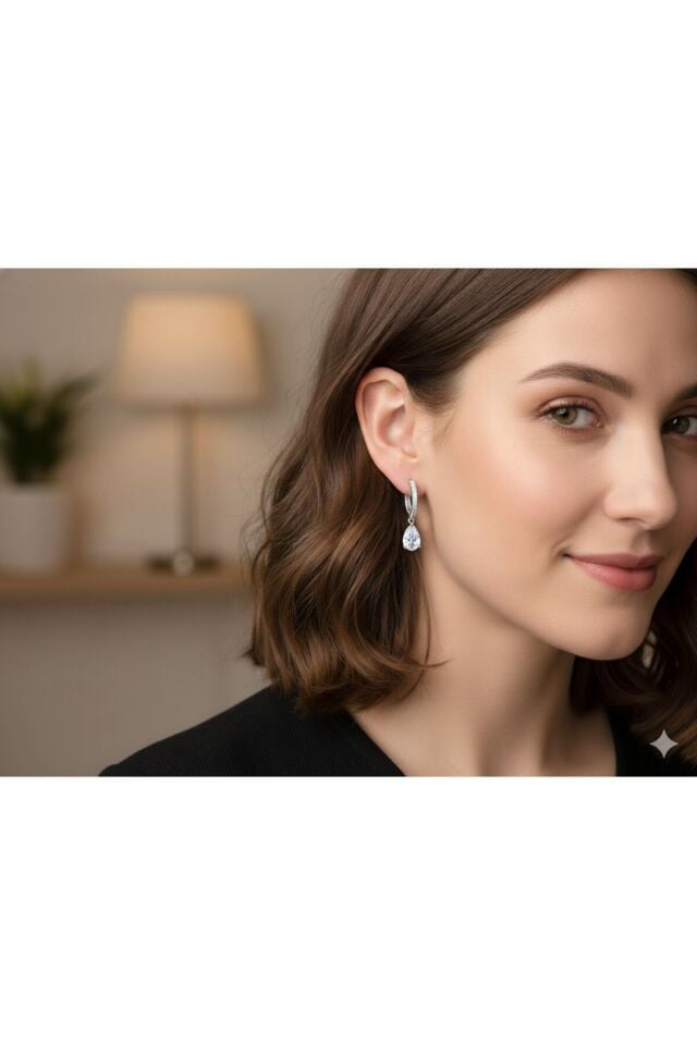 Kiraz Figürlü Gümüş Renk Küpe